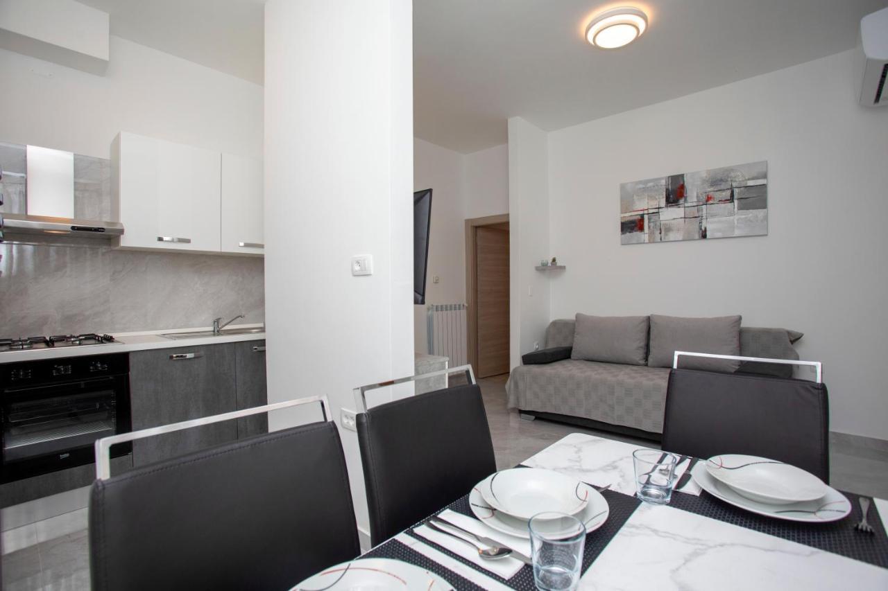 Apartmani Marica Plomin Eksteriør bilde